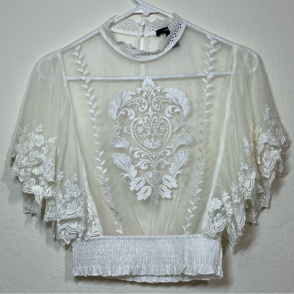 Forever 21 Embroidered Mesh Top Size S